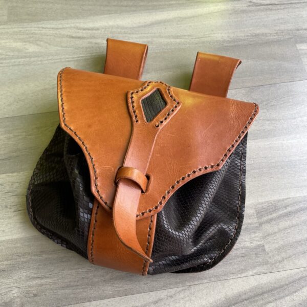 Pouch Rauk